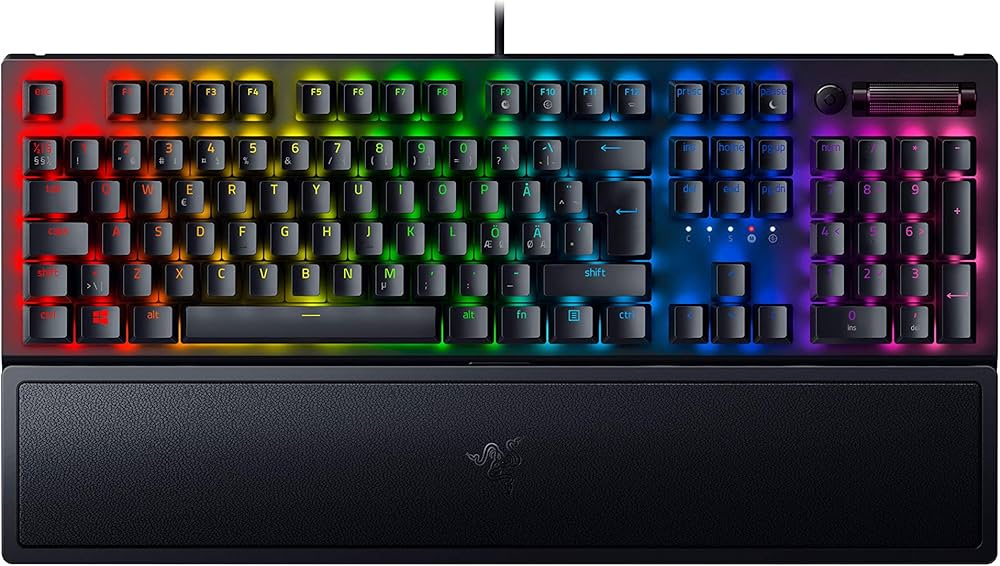 Razer BLACKWIDOW V3 - MECHANICAL GAMING KEYBOARD (GREEN SWIT